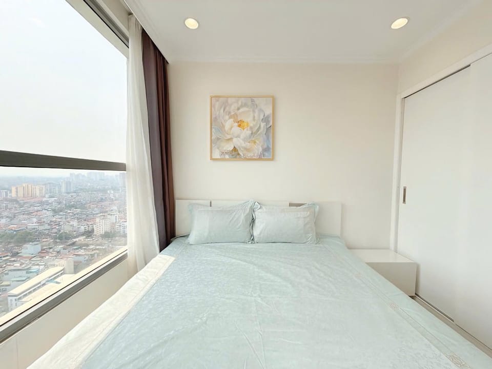 THE MIRA HOMESTAY - Vinhomes Times City Apartment in Laos