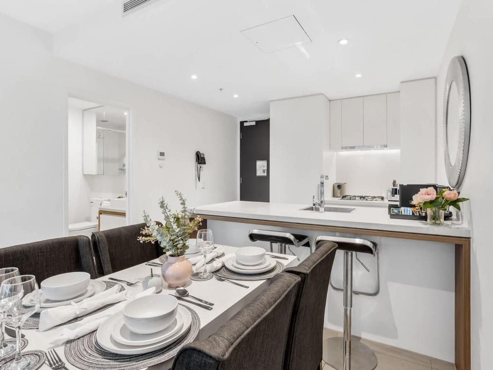 Stylish Valley Stay in Brisbane City Hub Apartment in Brisbane