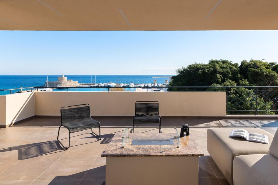 Day, View (from property/room), Balcony/Terrace, Seating area, Sea view