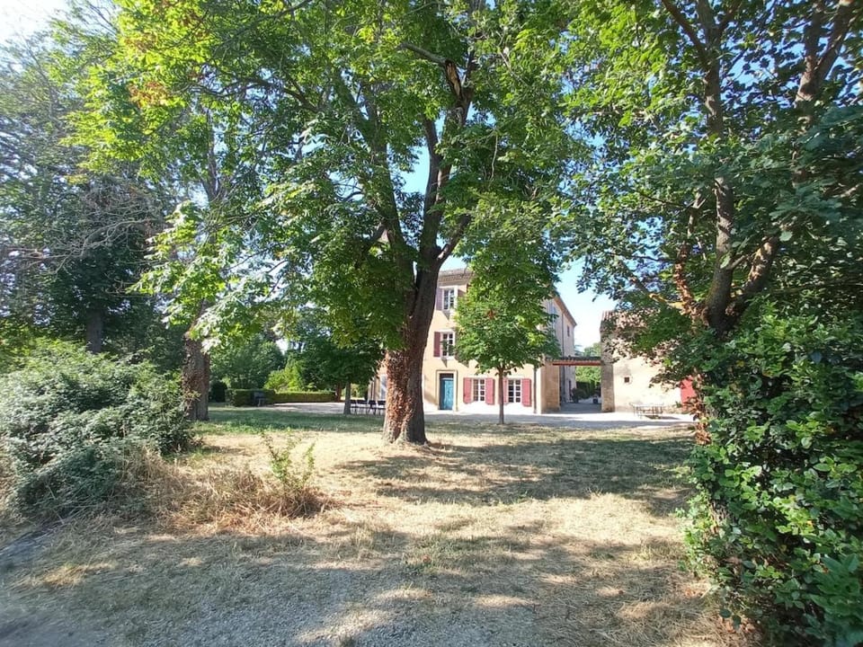 Property building, Garden