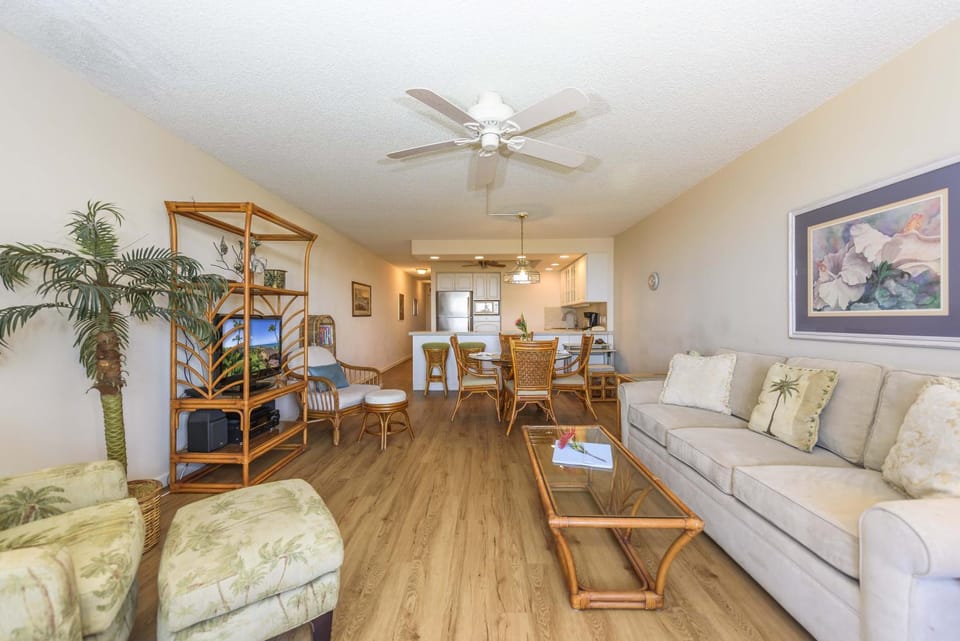Kahana Villa F406 Apartment in Napili-Honokowai