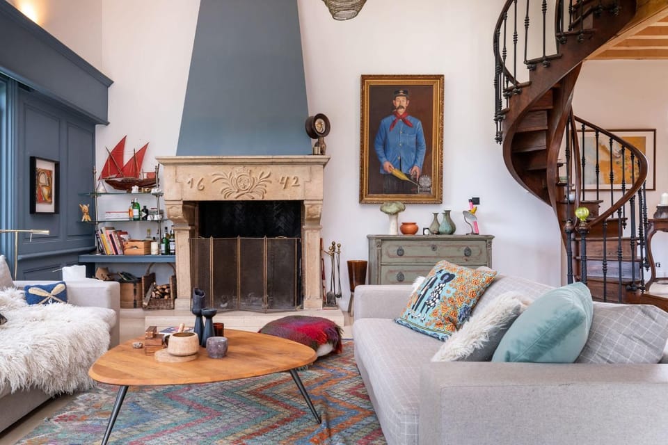 L’Intemporel Bright family home with exceptional pool and view House in Auvergne-Rhône-Alpes