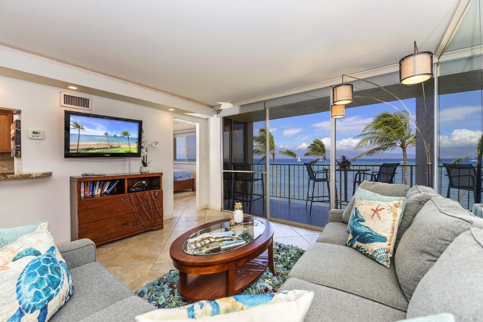 Royal Kahana 409 Apartment in Kahana