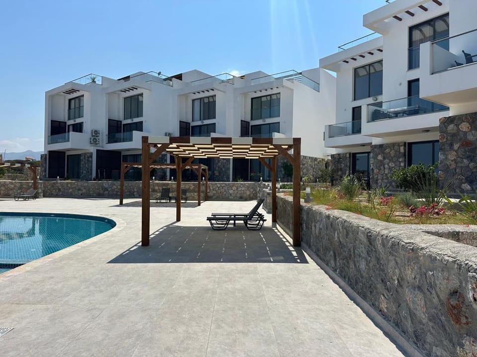 Property building, Patio, Other
