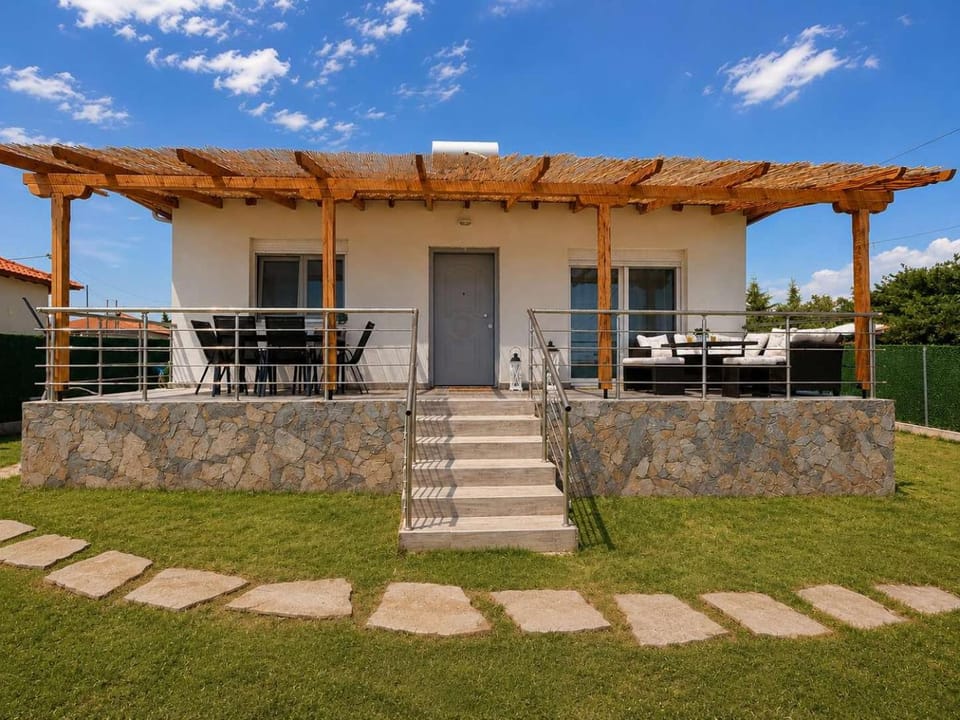 Asteri Villas Nea Kalikratia by BookVillaEU House in Halkidiki