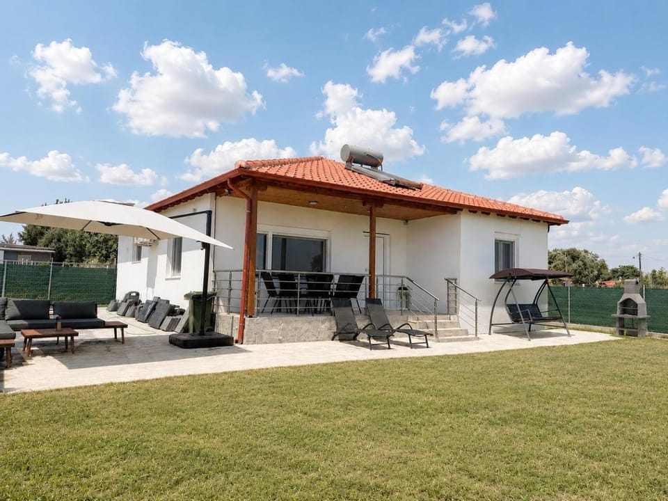 Asteri Villas Nea Kalikratia by BookVillaEU House in Halkidiki