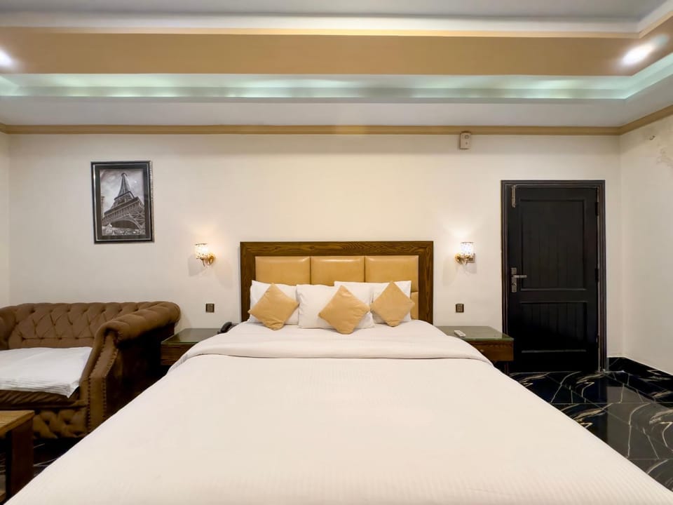 Bed, Bedroom