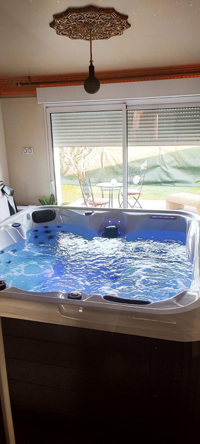 L'Or du Temps Spa privatif & ambiance romantique House in Normandy