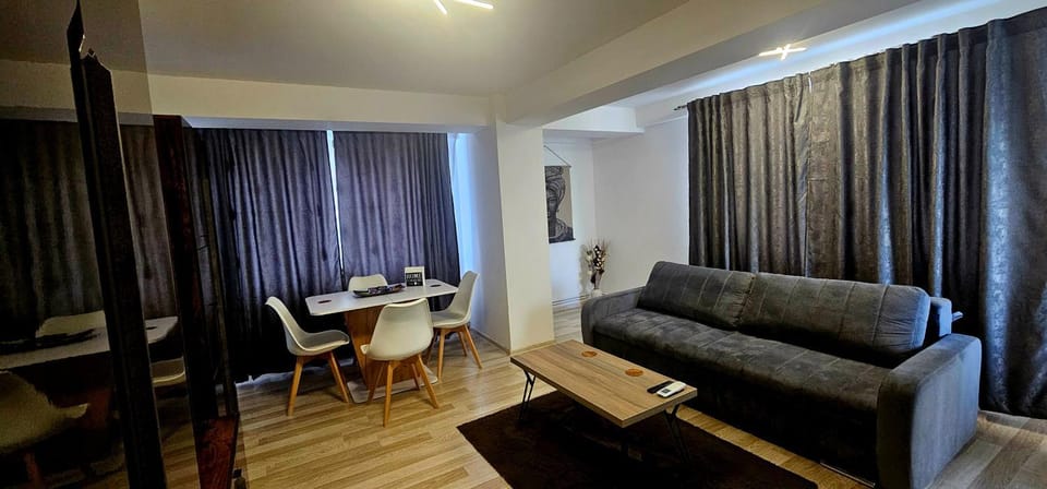 Loft Craiova Apartament Apartment in Craiova