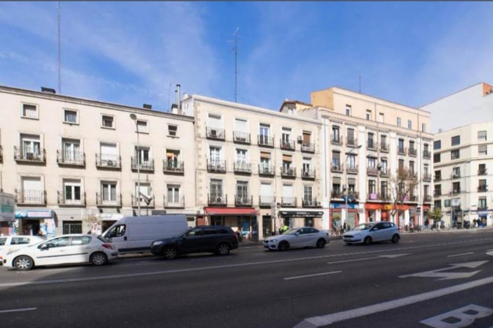 Property building, Neighbourhood, City view, Street view, Location