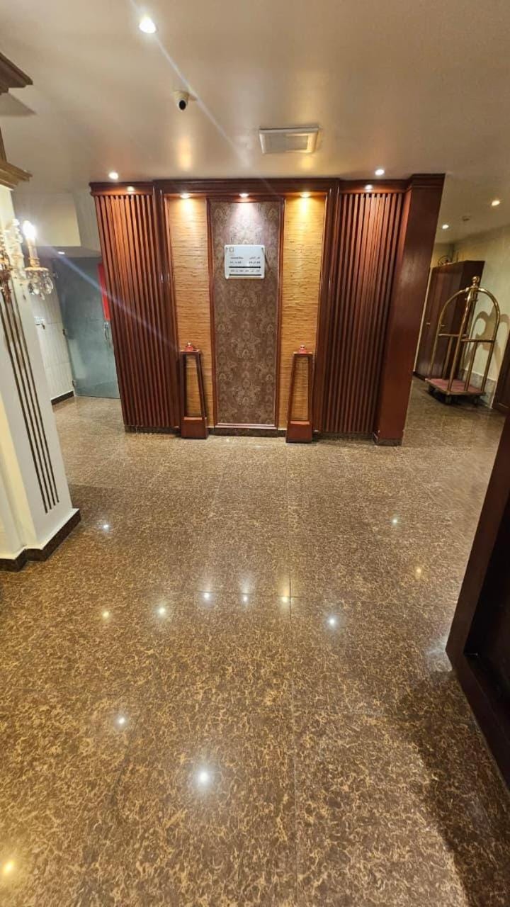 elevator
