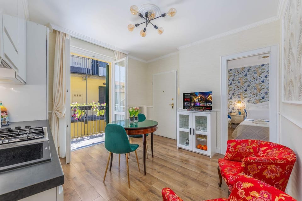 TV and multimedia, Living room, Dining area, pet friendly