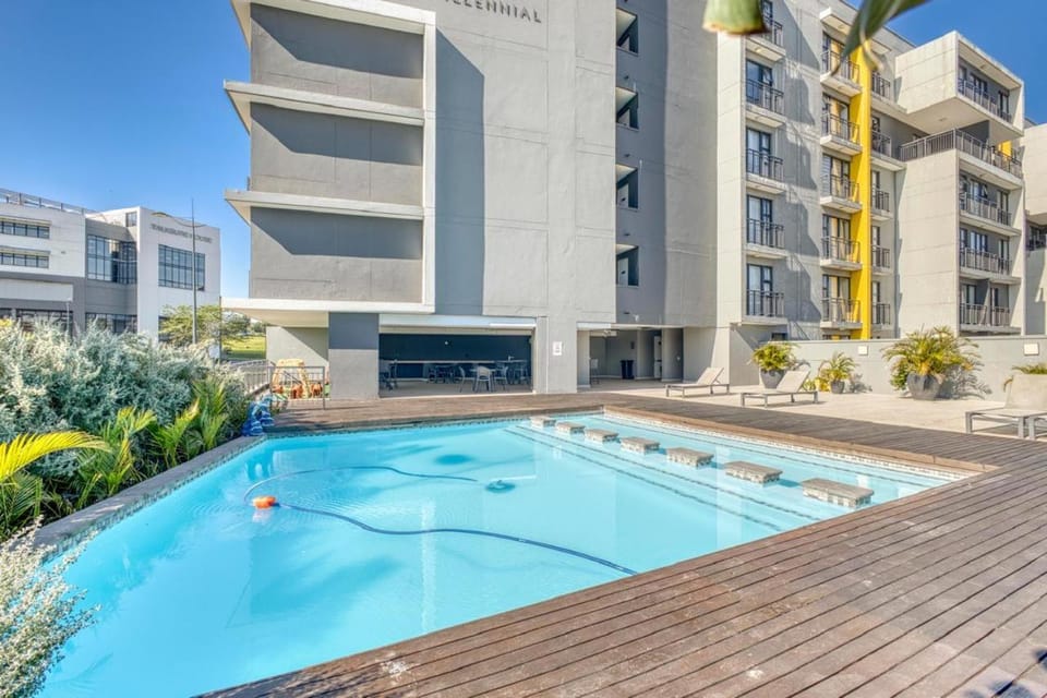 Sleek and modern apartment Apartment in Umhlanga
