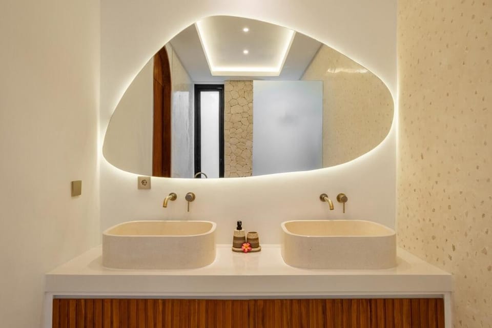 New 4- bedroom Ocean Verve Villa 4 near the beach Villa in Bali