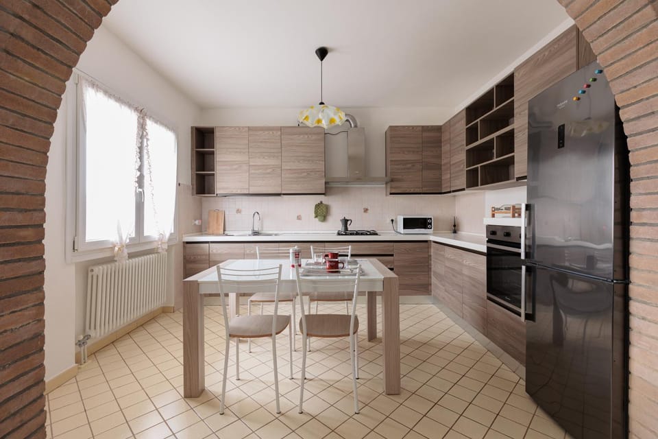 Kitchen or kitchenette, Dining area, dishwasher, oven, stove