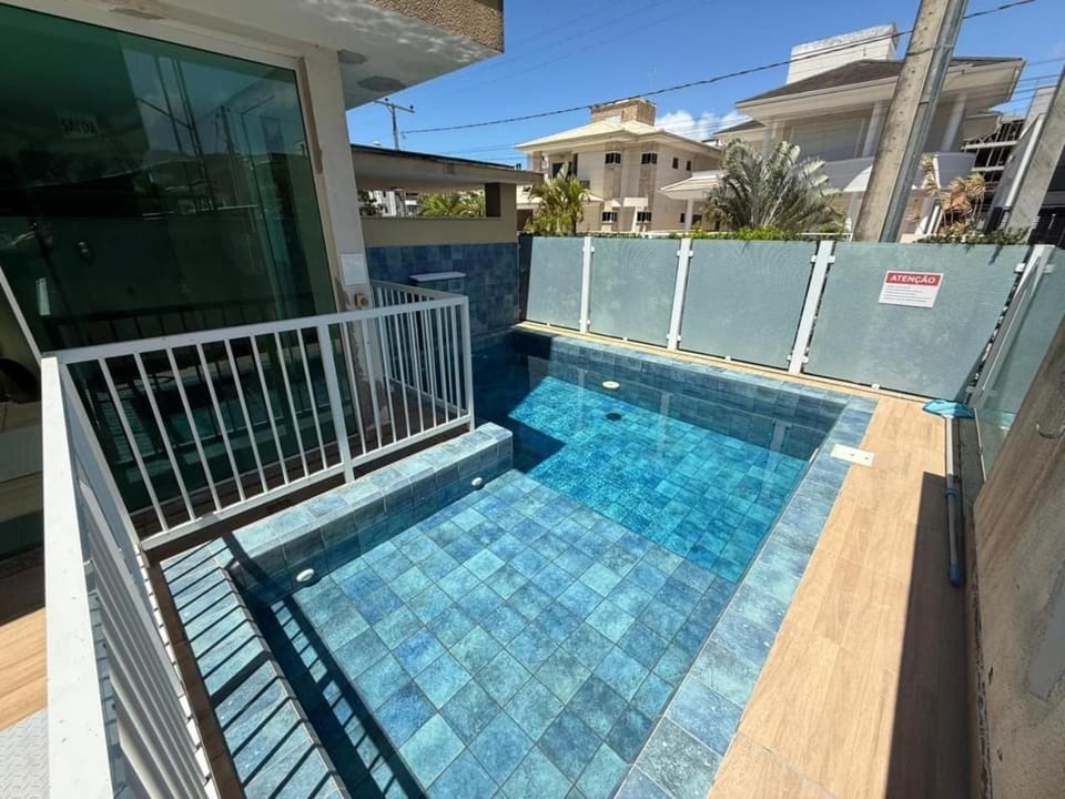 Cód 127 - Apartamento amplo a 500m da Praia de Palmas Apartment in Florianopolis
