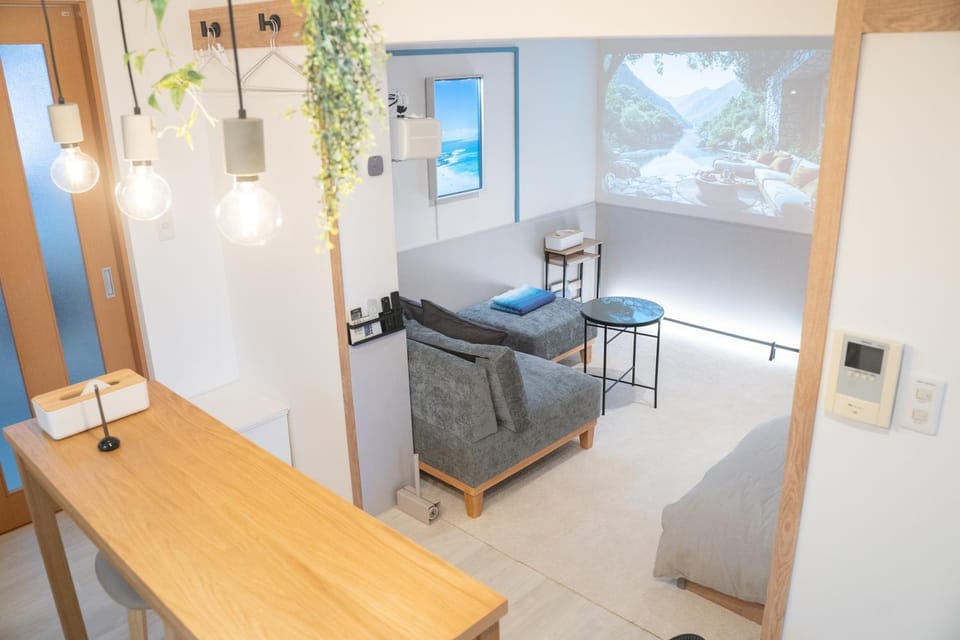 Living room, Dining area