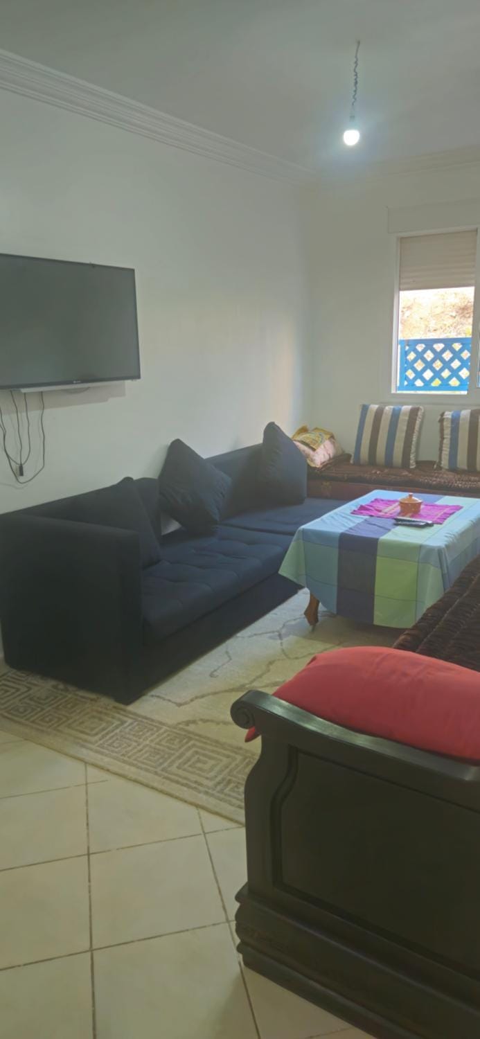 Communal lounge/ TV room, Communal lounge/ TV room, TV and multimedia, Living room, Seating area, Evening entertainment