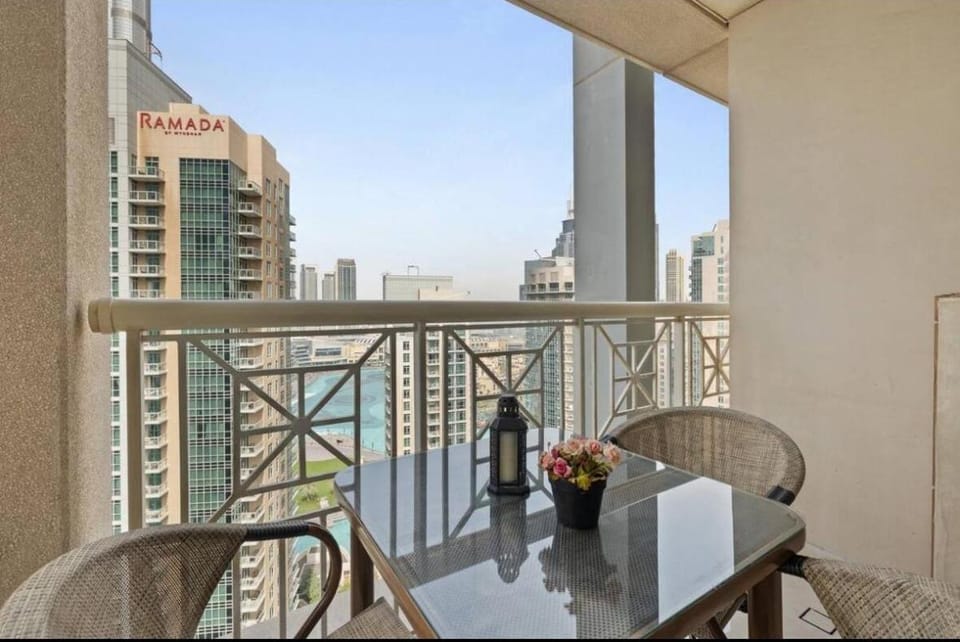 Patio, Day, Balcony/Terrace, Seating area