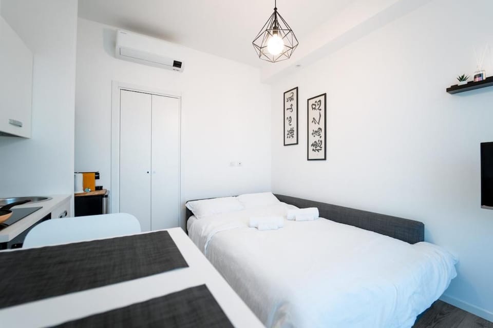 SAN SIRO 6 min - CITY LIFE 15 min Apartment in Milan