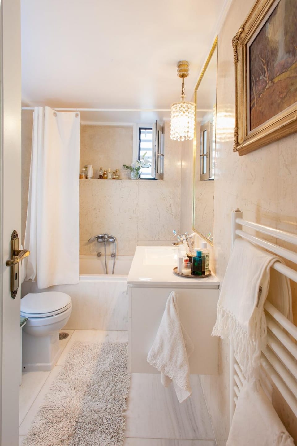 Elegant Private Home by the Acropolis Apartment in Athens