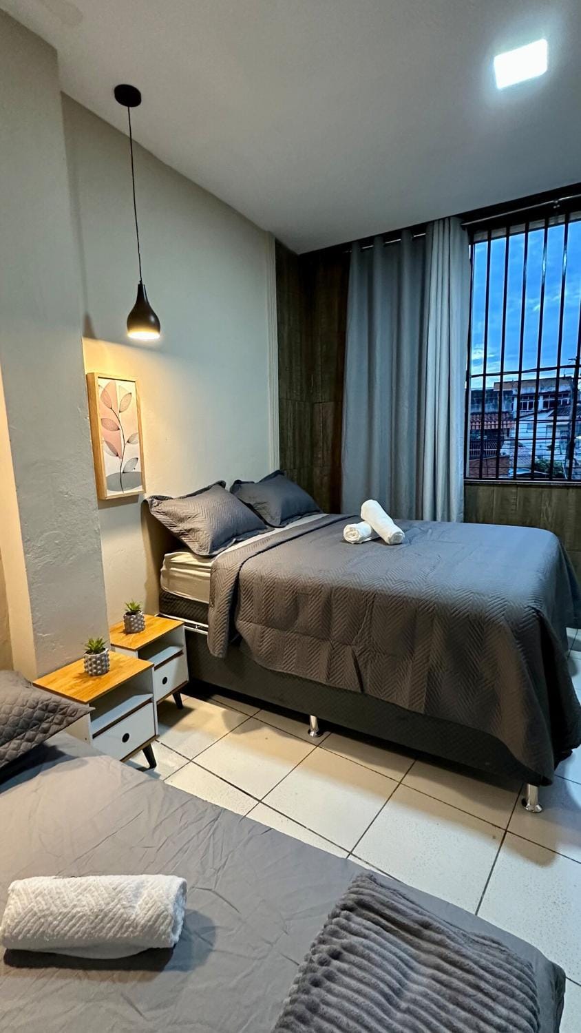 Bed, Photo of the whole room, Decorative detail, Bedroom, internet, towels