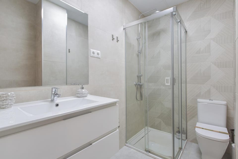 Bathroom, Living room