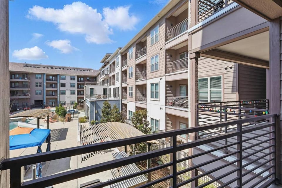 Property building, Pool view, Swimming pool