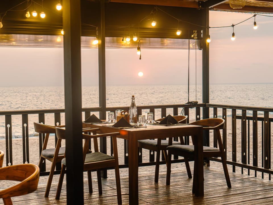 Restaurant/places to eat, Restaurant/places to eat