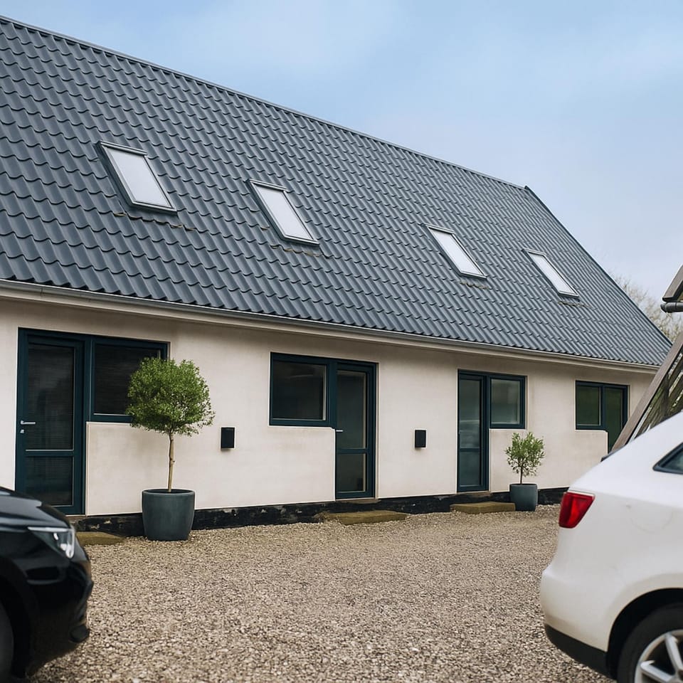 Property building, Day, Parking