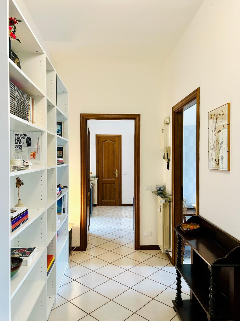Library, wardrobe