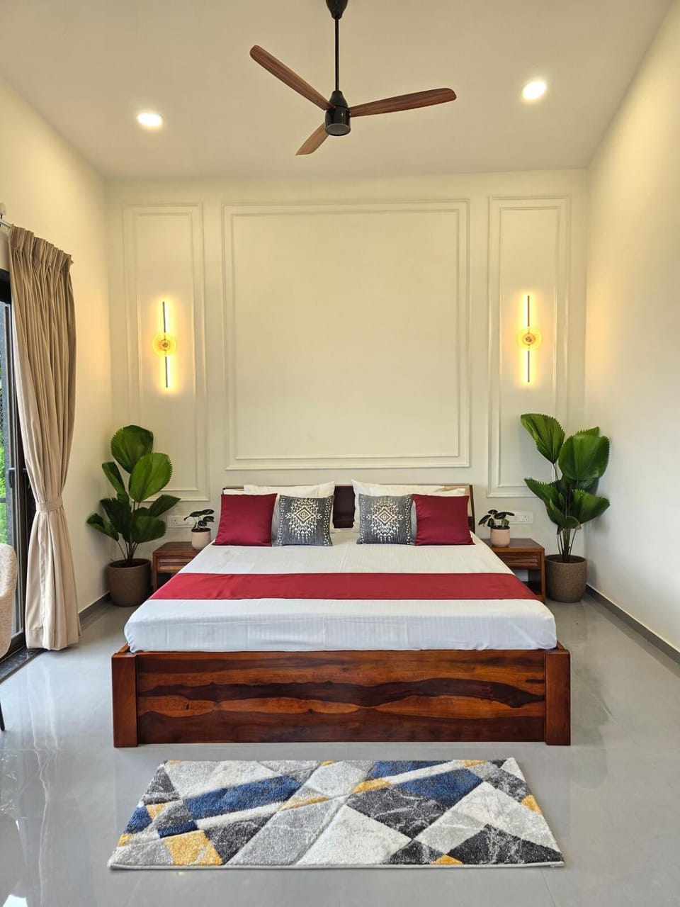 Villa plumeria vista - A Bloom by the Lake Villa in Maharashtra