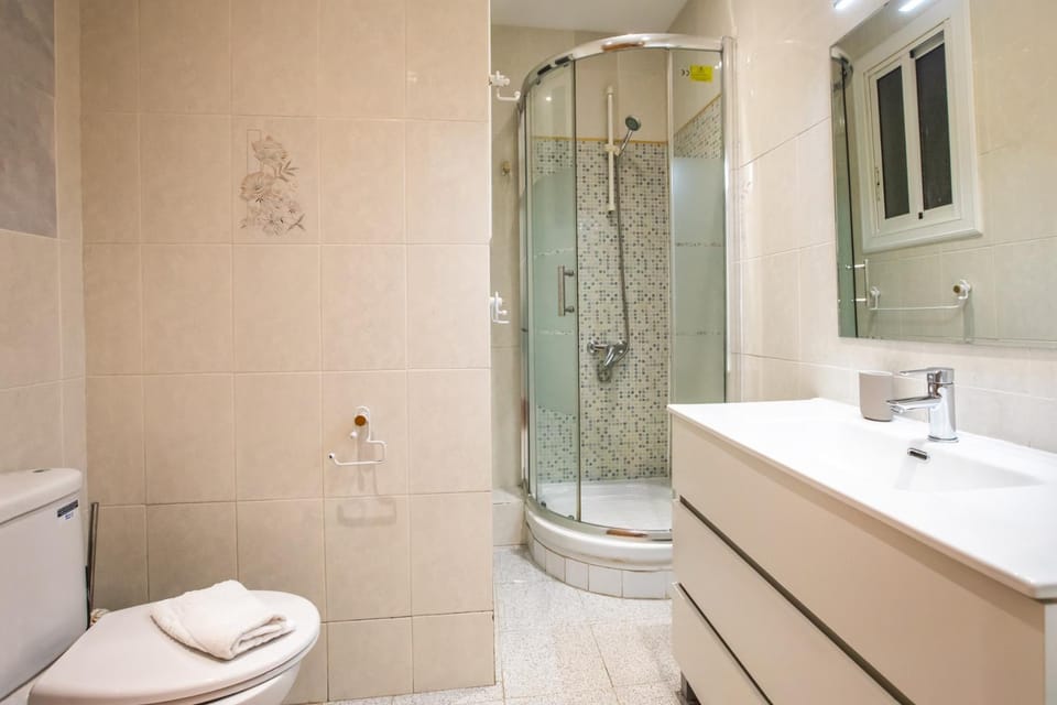 34PAA1127- 3 Bedrooms in Gracia Apartment in Barcelona