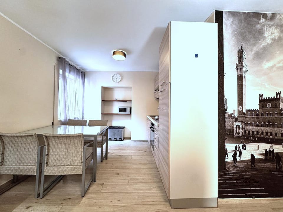 La fonte dell' 8-private parking Apartment in Siena