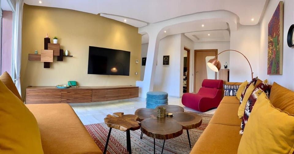 Top Floor Apartment with terrace and pool Apartment in Marrakesh