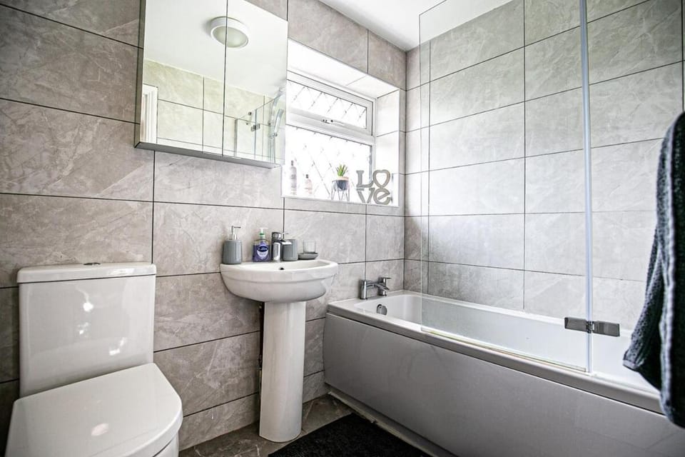Toilet, Bathroom
