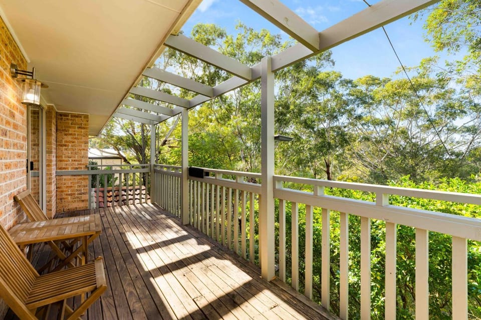Blenheim Hideaway by Experience Jervis Bay House in Vincentia