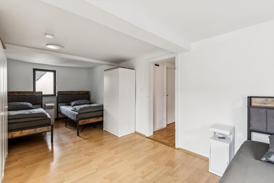 Renovierte Monteursunterkunft in Taunusstein mit voller Ausstattung Apartment in Wiesbaden