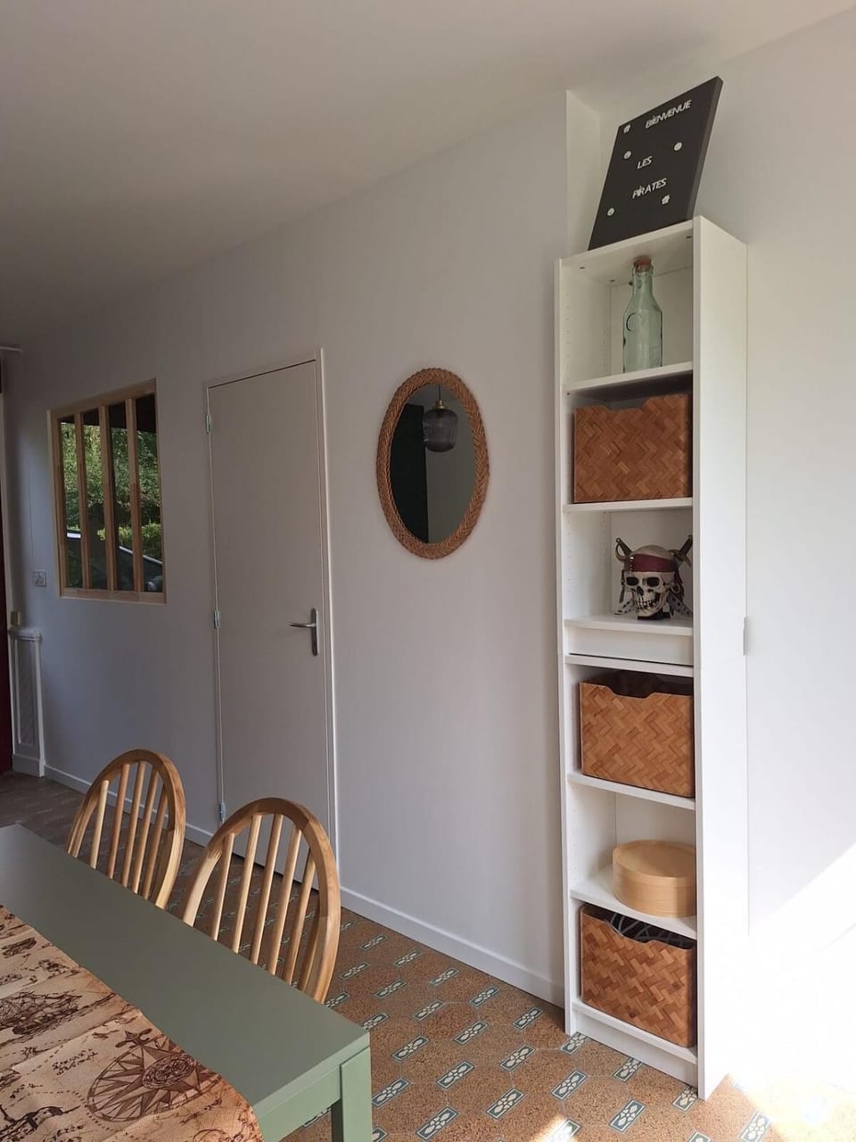 Dining area, wardrobe
