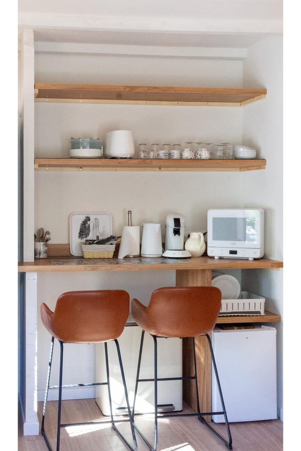 Coffee/tea facilities, Kitchen or kitchenette, microwave, minibar, toaster
