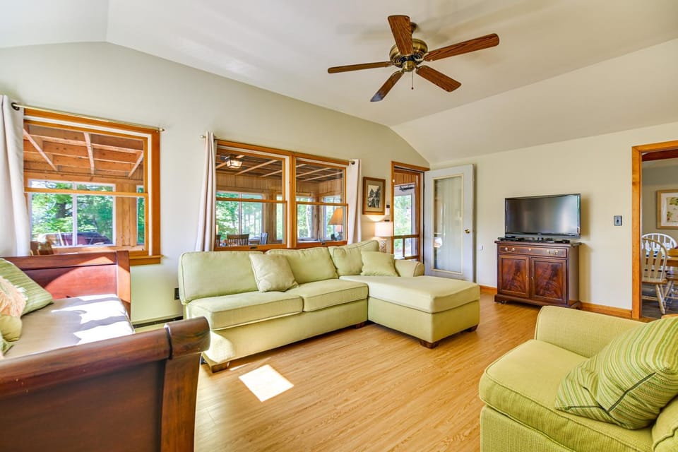 Waterfront Escape w/ Beach Access in Bridgton House in Bridgton