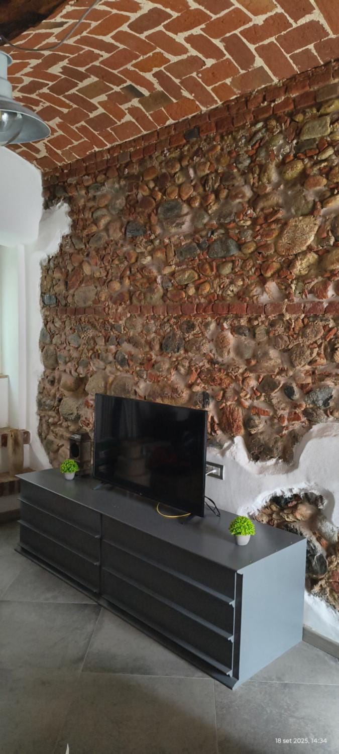 Communal lounge/ TV room, Evening entertainment