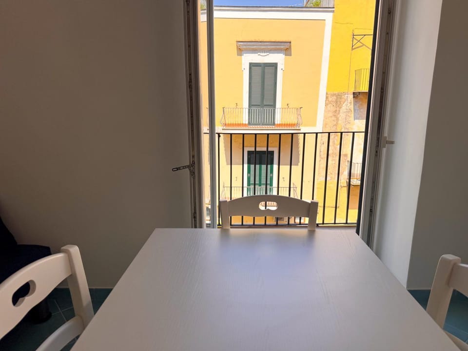 Balcony/Terrace, Dining area