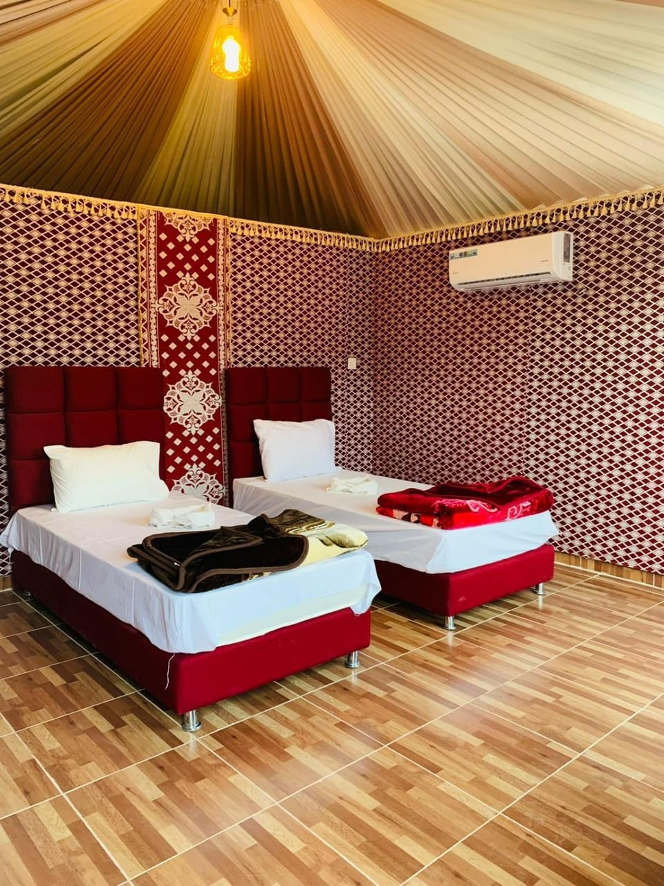 Suleman Camp Hotel in South District