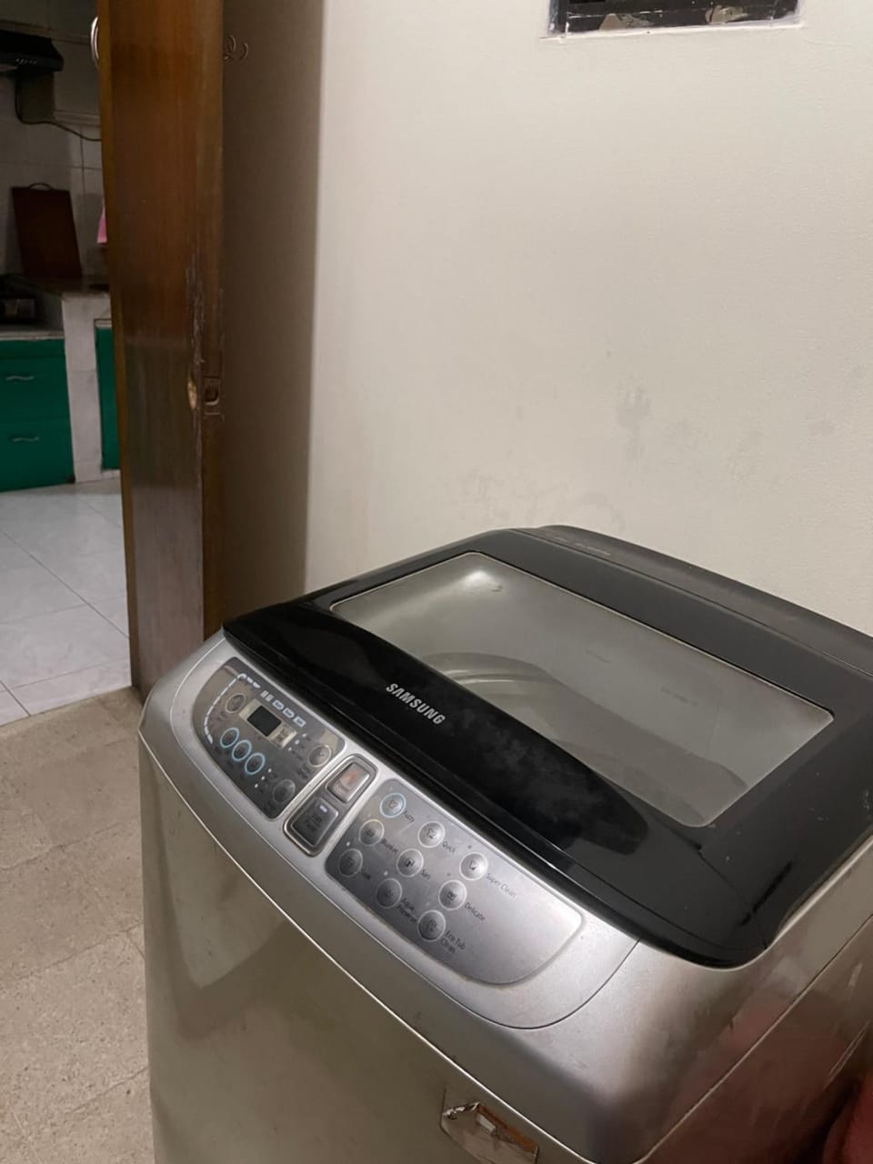 Gulshan Elegant Center 3 BR AC Flat Near Cafes & Shops Heart of Gulshan Apartment in Dhaka