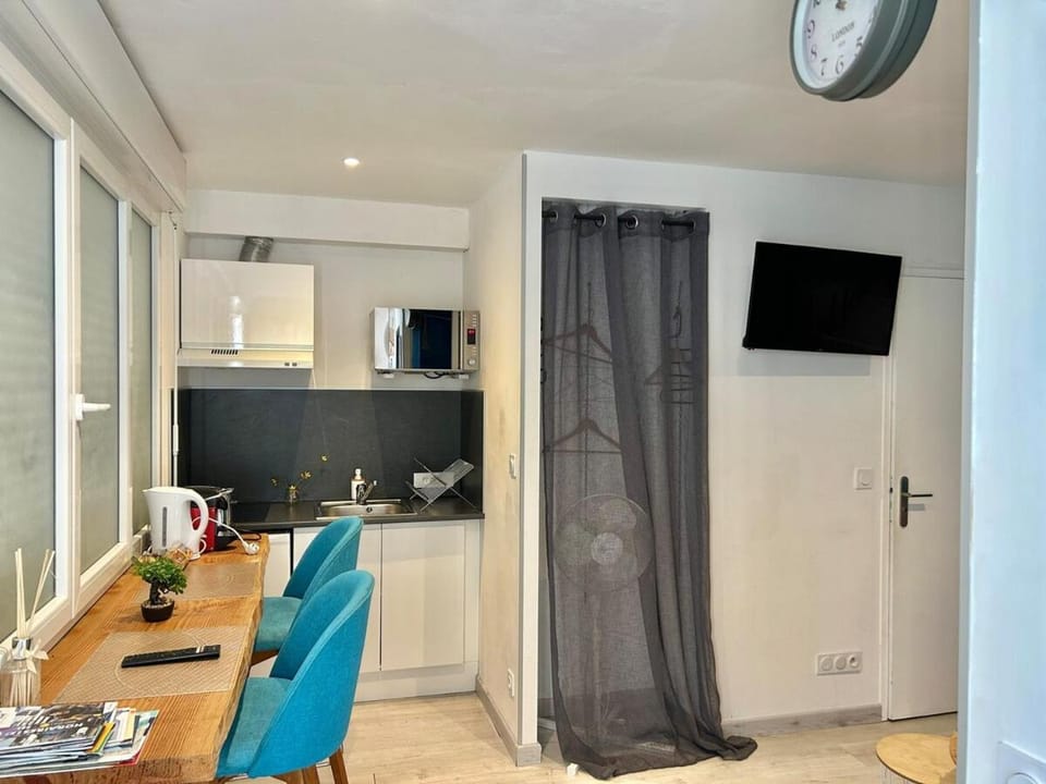 Studio - Centre - Gare - wifi Apartment in Lorient