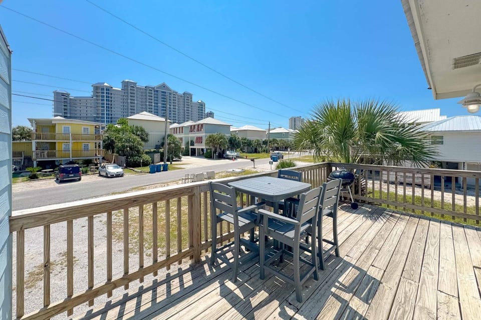 The Sand and Surf Beach Duplex A Side House in Gulf Shores