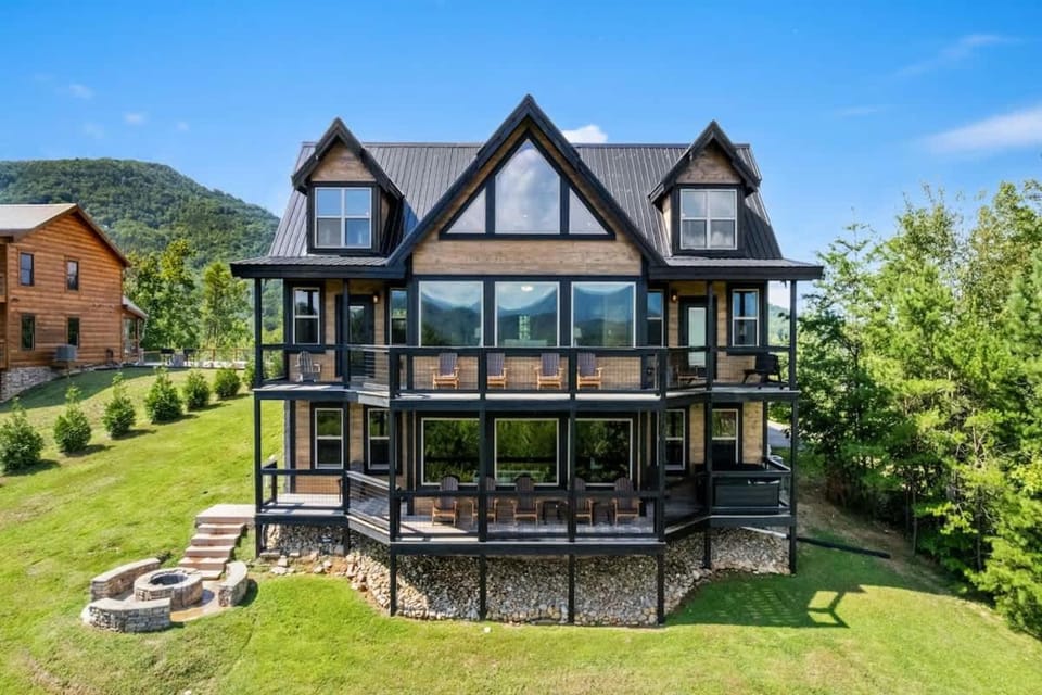 Hibernation Station by Beyond Expectations House in Sevier County