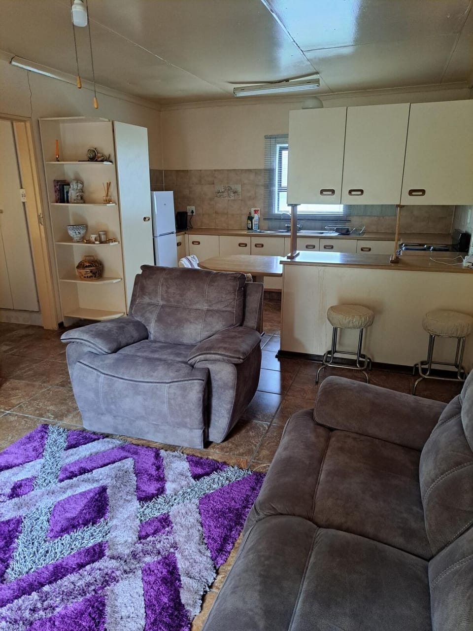 Kitchen or kitchenette, Living room