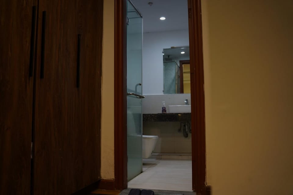 Gold Crest Mall Luxury Apartments with Balcony by Monark Suites in DHA Phase 4 Lahore Apartment in Lahore